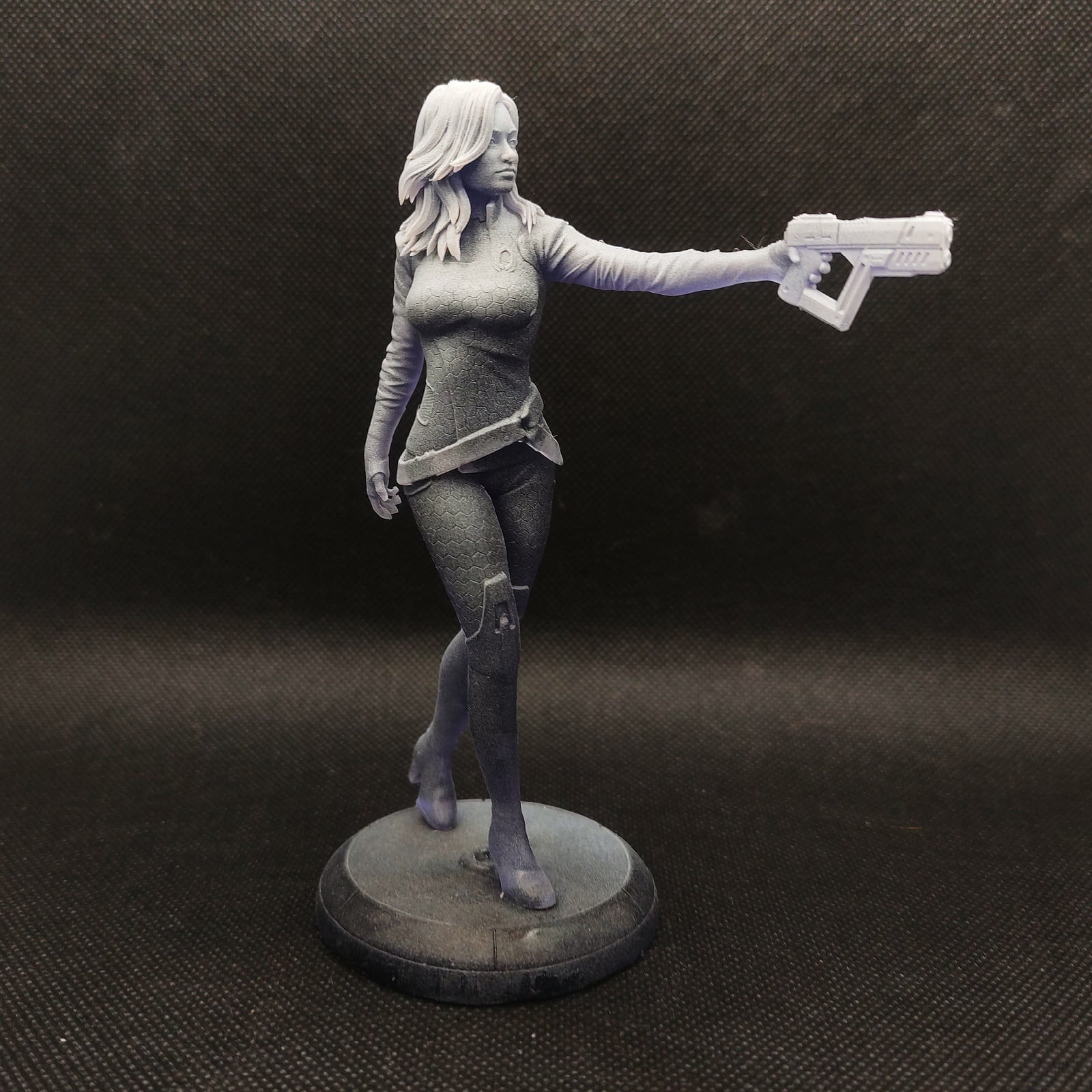 Miranda Lawson (Mass Effect) resin figure by h3LLcreator — studio render 6