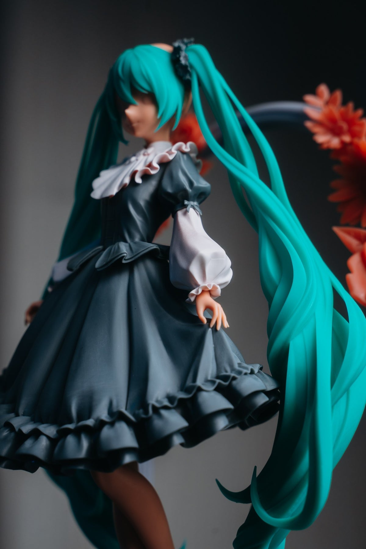 Hatsune Miku (Vocaloid) resin figure by Bulkamancer — studio render 17