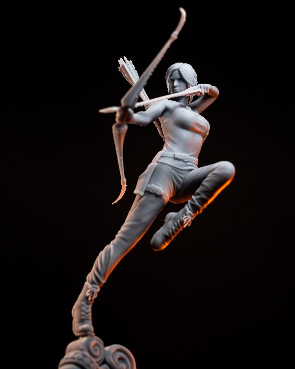 Lara Croft (Tomb Raider) resin figure by h3LLcreator — studio render 6