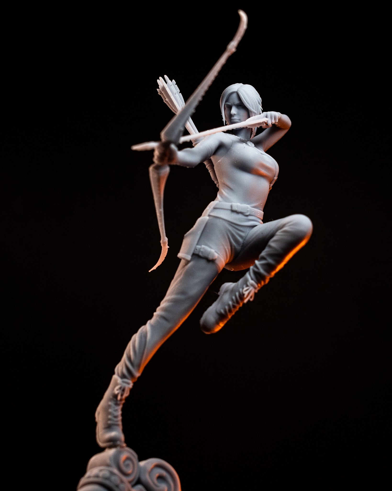 Lara Croft (Tomb Raider) resin figure by h3LLcreator — studio render 6