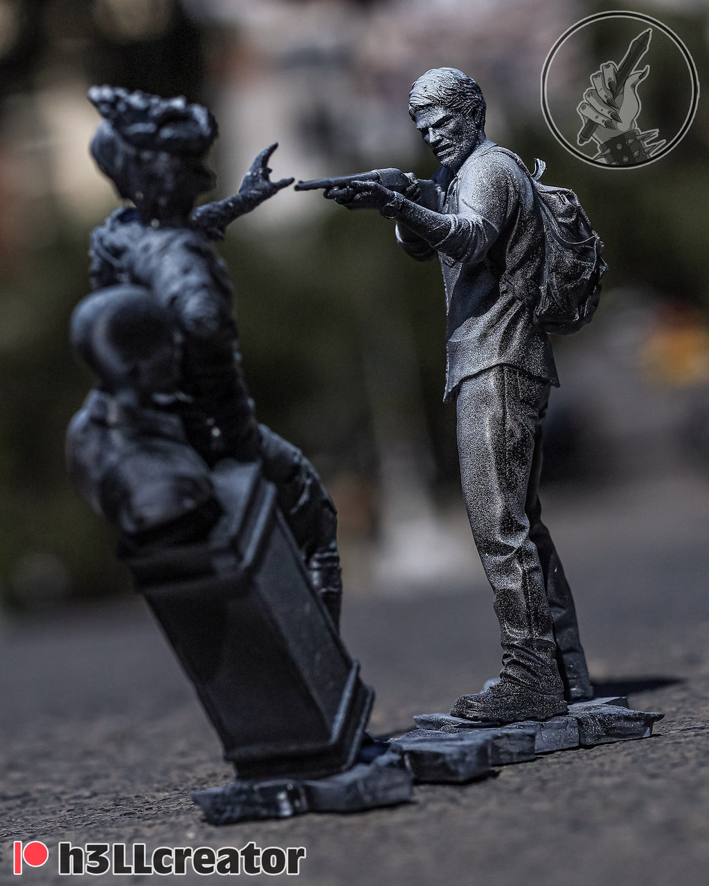 Joel and Ellie (The Last of Us) resin figure by h3LLcreator — studio render 6