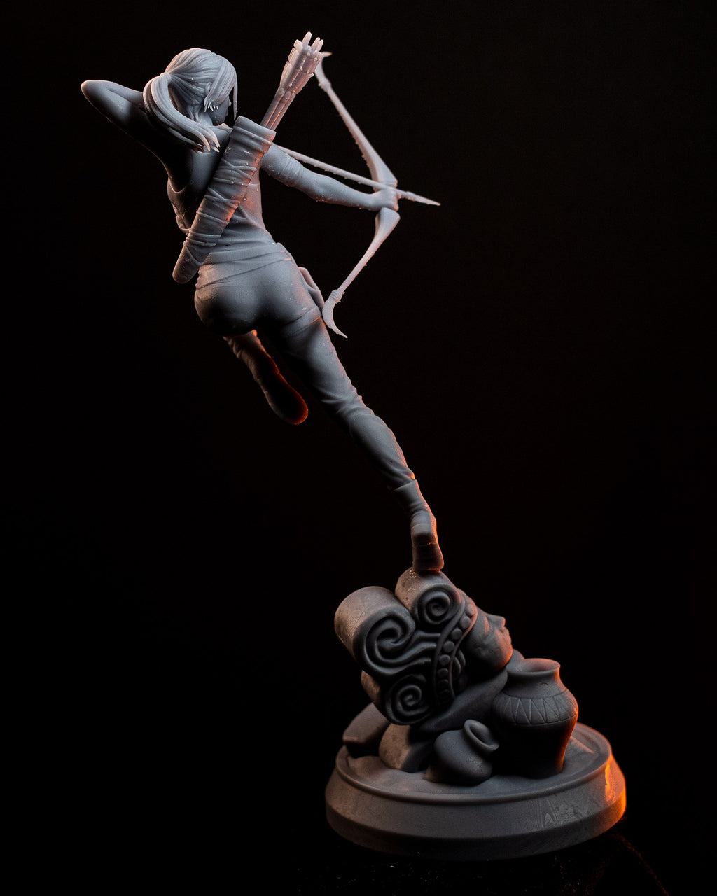 Lara Croft (Tomb Raider) resin figure by h3LLcreator — studio render 5